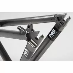 Ns-bikes NS Bikes Decade V2 Frame (2022) -Sadler og sadelpinde Salg NS Bikes Decade V2 Frame 2021 Hard Tail Mountain Bike Frames Dark Chrome 2020 NSP 3982 1