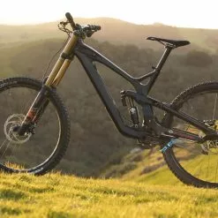 E-thirteen E.thirteen LG1 Race Carbon Crankset 15 E-thirteen E.thirteen LG1 Race Carbon Crankset -Sadler og sadelpinde Salg ethirteen LG1 Race Carbon Crankset 07